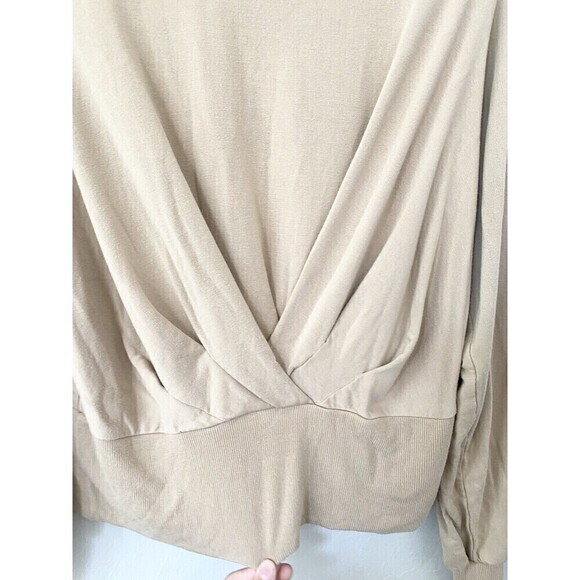 Express Camel Tan Puff Long Sleeves Sweater Crew Neck Sweater Top Size Small - Picture 3 of 7